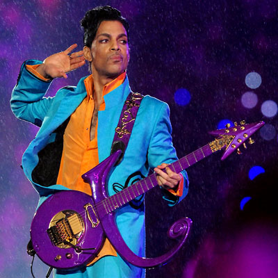 Prince performing during halftime at Super Bowl XLI in 2007.